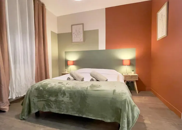 Les Vignes - T2 Cosy, Calme, Excentre アパート *