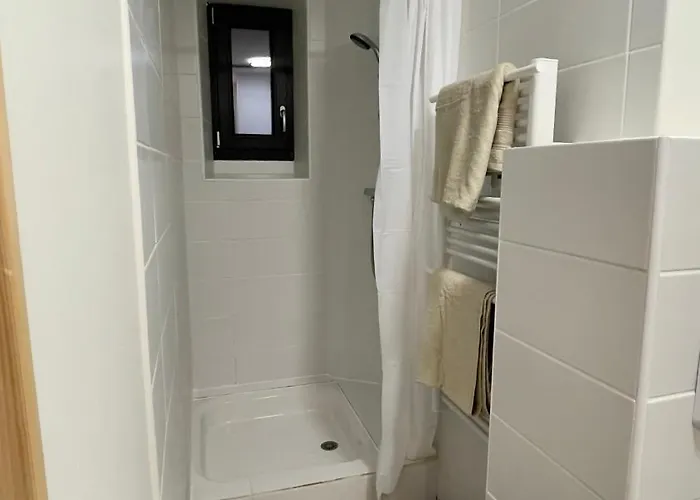 Les Vignes - T2 Cosy, Calme, Excentre * ディジョン