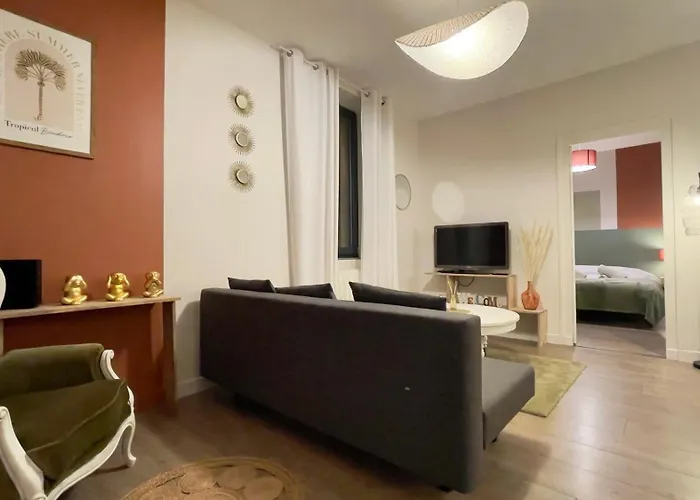 Les Vignes - T2 Cosy, Calme, Excentre アパート ディジョン