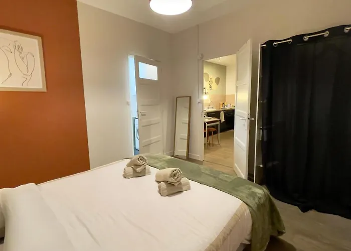 Les Vignes - T2 Cosy, Calme, Excentre アパート *